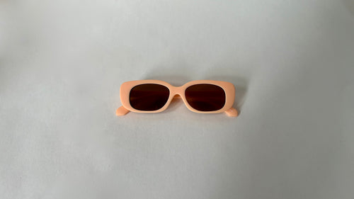 jumat baby sunglasses | peach please
